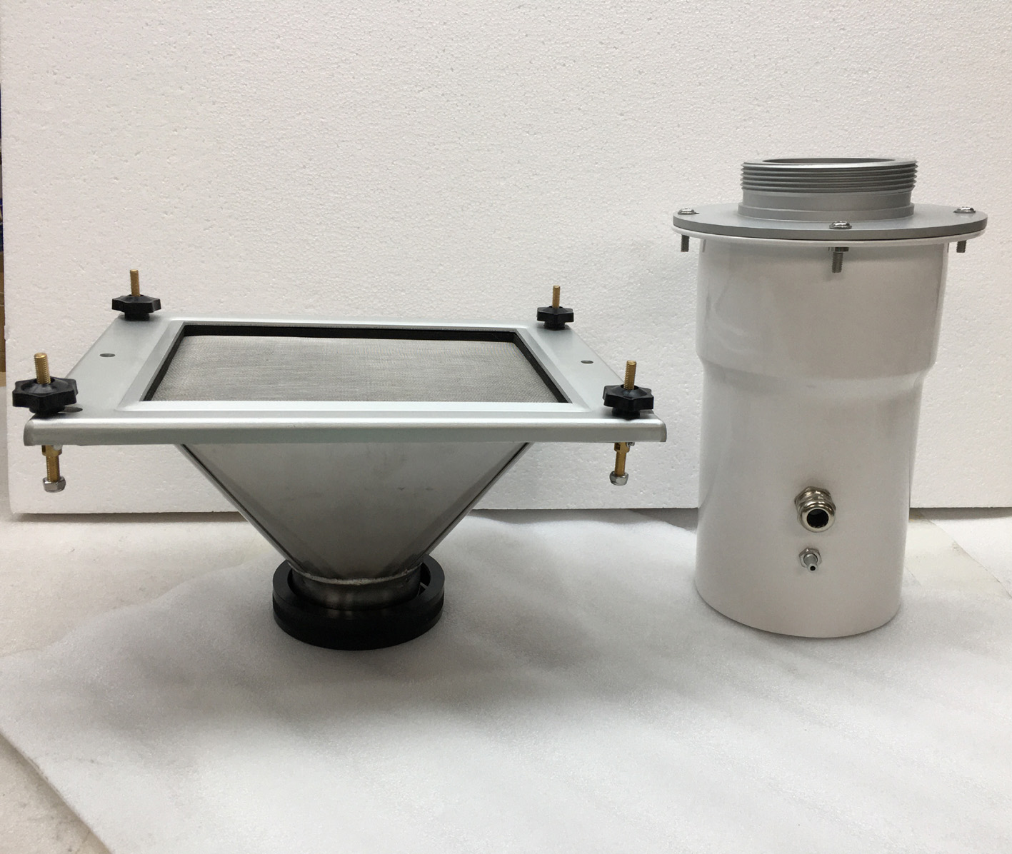 High volume air sampler with long-lasting filter media