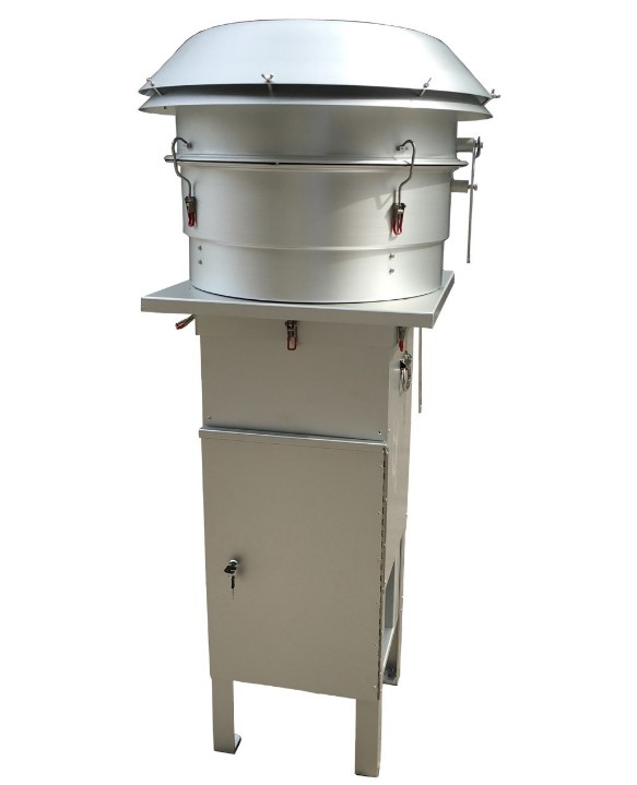 PM10 and PM2.5 air sampling equipment for outdoor use